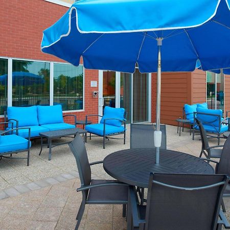 Fairfield Inn & Suites By Marriott Detroit Troy Ngoại thất bức ảnh